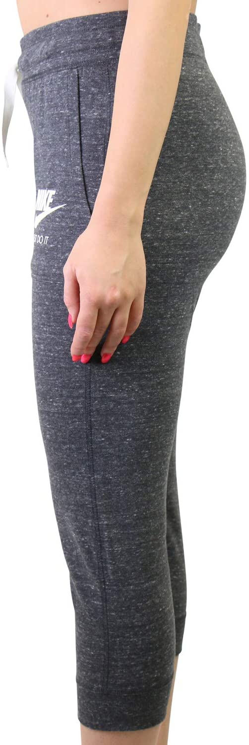 Nike Women's Sportswear Gym Vintage Capri Pants - Image 6