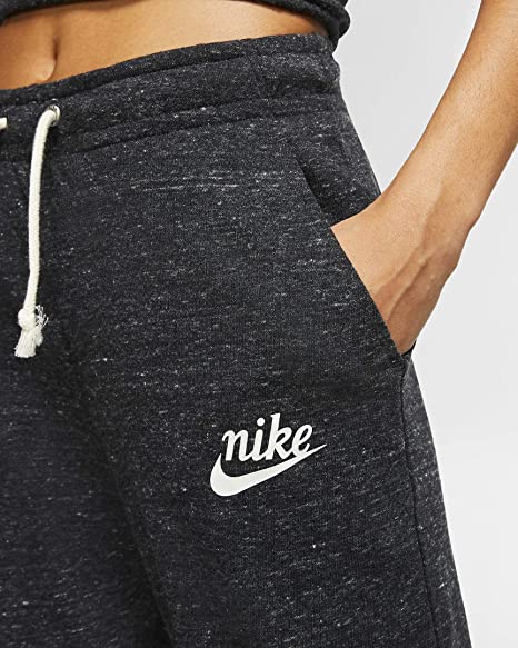 Nike Women's Sportswear Gym Vintage Capri Pants - Image 3