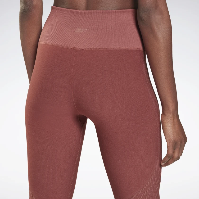 Reebok Women's Les Mills® Seamless Leggings in Rich Red Size L - Studio Clothing - Image 7
